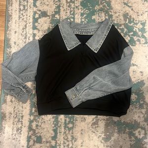 Shop Zoco cropped denim sleeve sweater size medium